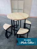 Кофейный столик со стульями