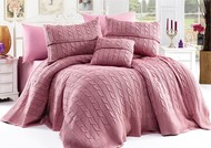 Комплект постельного белья DO&CO с пледом вязанным  220х240 (50х70/2 шт) DIAMOND цвет розовый
