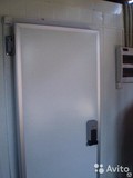 Холодильная дверь ширина 1050 ппу80