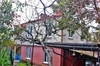 Абхазия. Новый Афон. Двухэтажный дом 200 кв.м. 7 комнат. Сад 16 соток. 100 м. от моря
