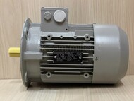 Электродвигатель Siemens, 1LA7096-4AA11, 90L, IMB5, 1.5 кВт, 1420 об/мин (1,5квт 1500 оборотов в минуту)