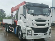 Бopтовой автомобиль Isuzu Giga 6х4 c КMУ 10 т