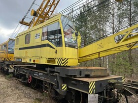Продаем кран железнодорожный КЖ-562