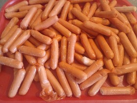 Колбасы, сосиски, мясные изделия для животных