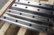 Гильотинные ножи  для гильотинных ножниц 570х75х27мм  и на заводе в Туле .