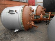 Реактор нержавеющий объем 6,3 м.3 с рубашкой охлаждения (обогрева)