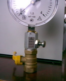 Клапан для манометра КМ-1 (сброс давления на ноль, сертификат)