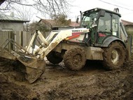 Аренда Экскаватор-Погрузчик TEREX-820. ГИДРОМОЛОТ. есть