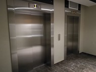 Обрамления лифтовых порталов.