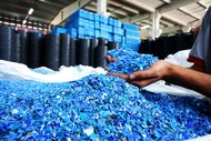 Перерабатывающее предприятие оказывает услуги по дроблению и измельчению пластика